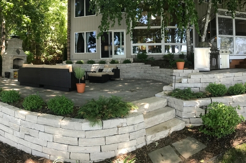 Retaining Wall Patio